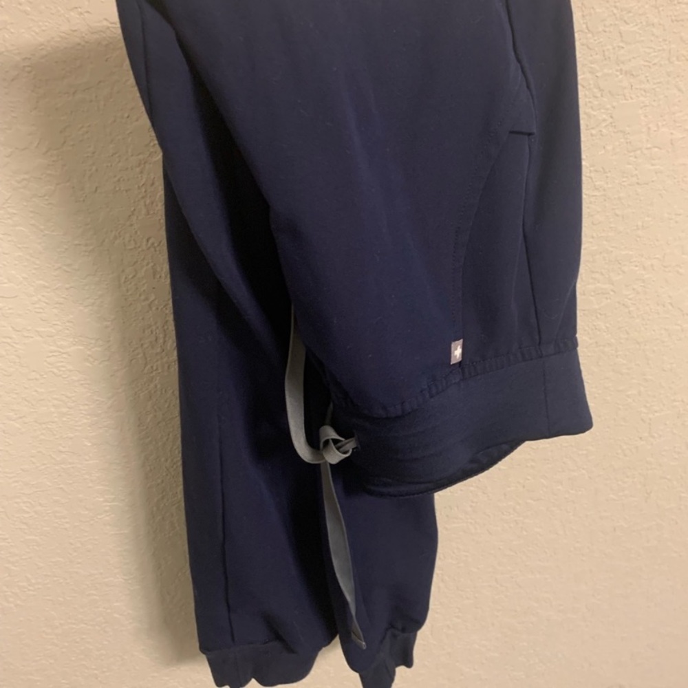 Figs xs jogger scrub pants